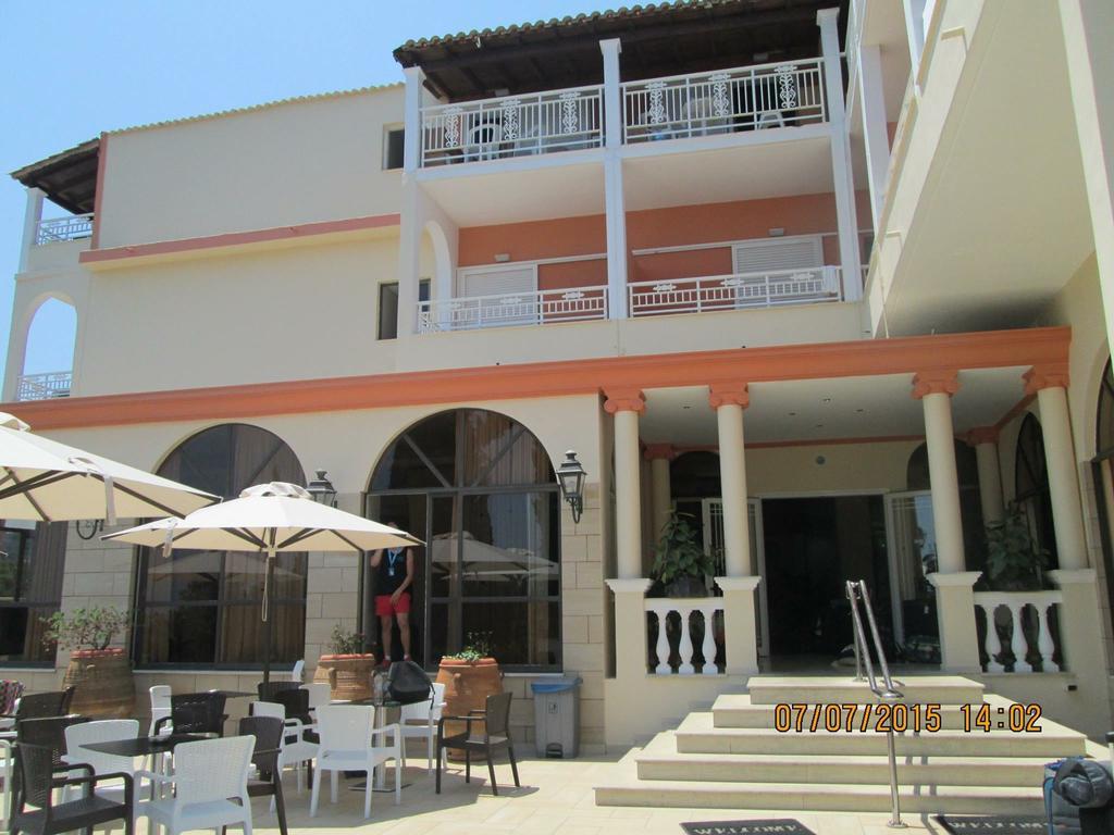 Jason Hotel Ipsos Exterior photo